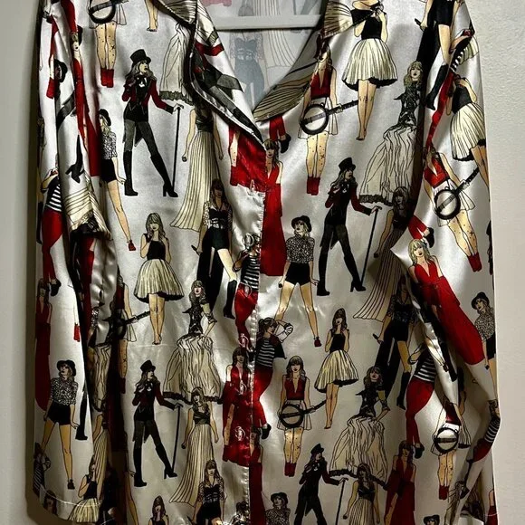 Taylor Swift M Taylors version eras collection pajamas Size M - Picture 7 of 10